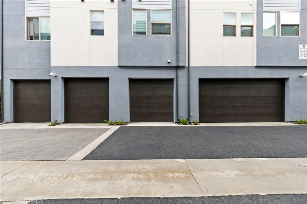 Photo of 210 Placemark