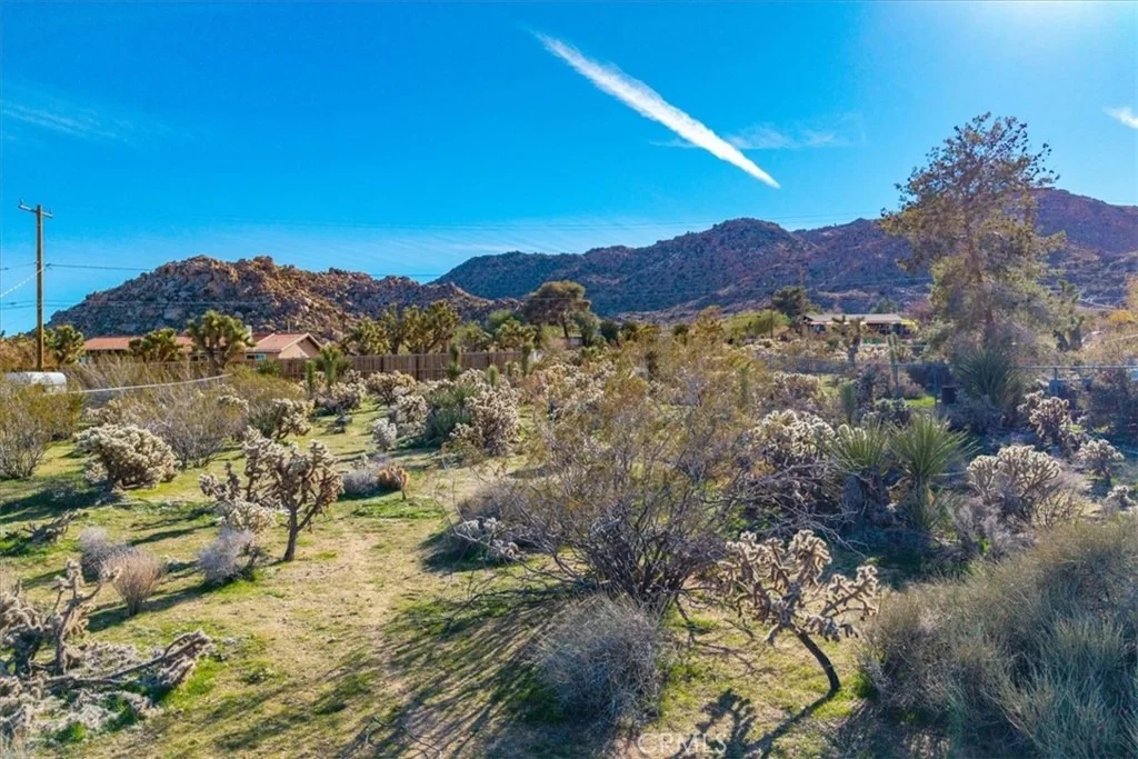 Photo of 61017 Navajo Trail