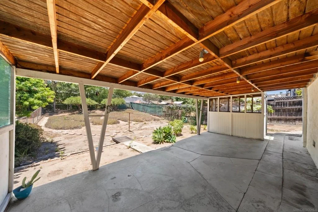 Photo of 4470 Olive Ave