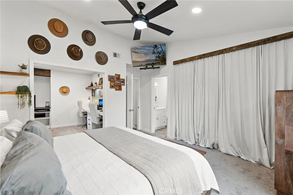 Photo of 21155 Larchmont
