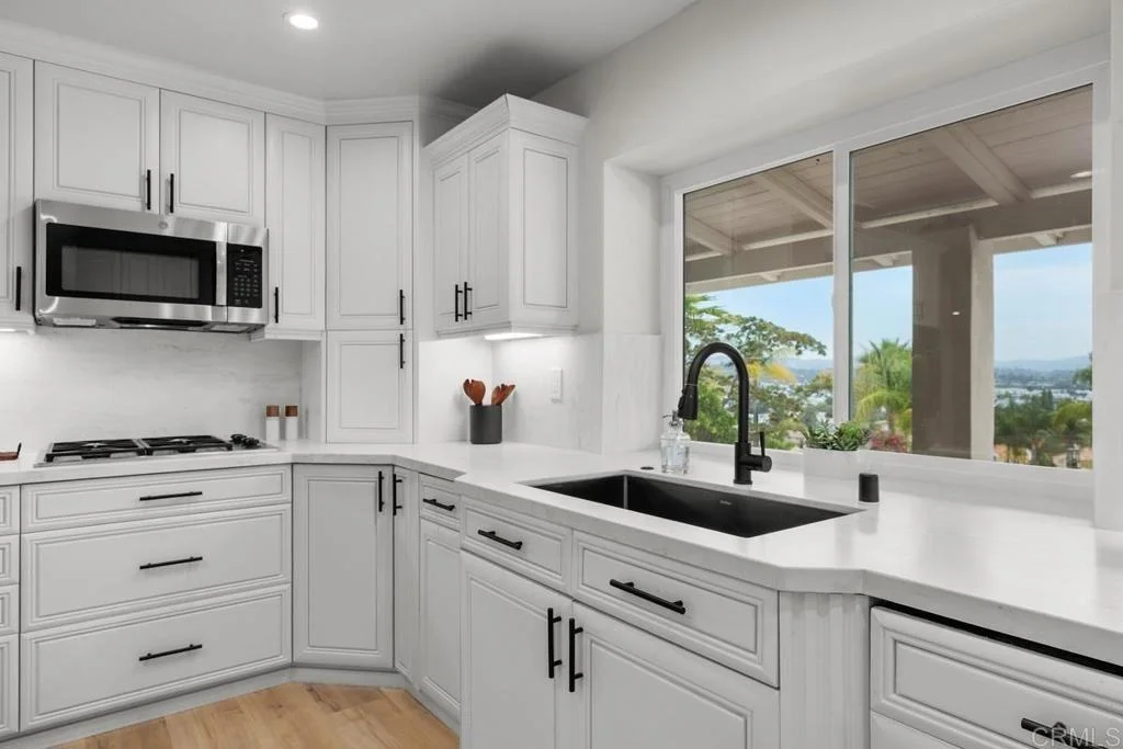 Photo of 1140 Pasadero Drive