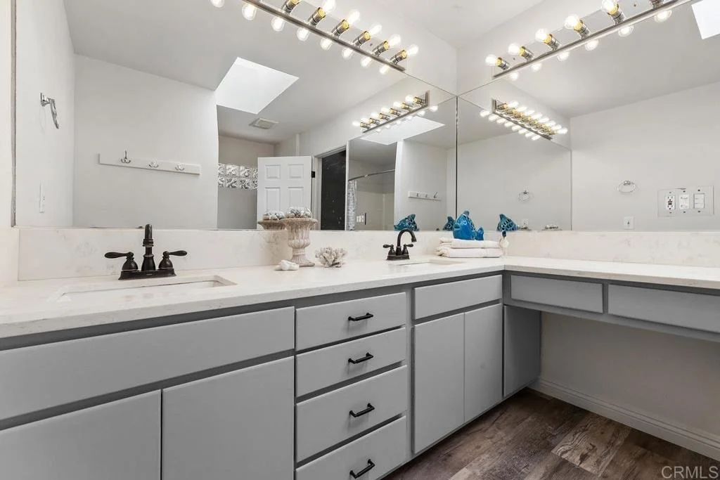 Photo of 3333 Suncrest
