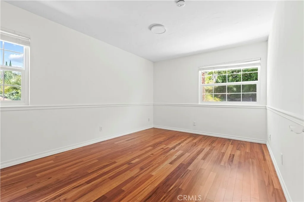 Photo of 900 Fall Creek Court
