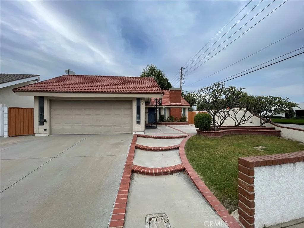 Photo of 13757 Park St.