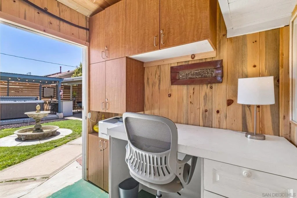 Photo of 8653 Washington Ave