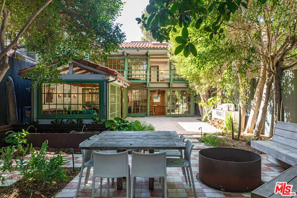 Photo of 23441 Malibu Colony Road