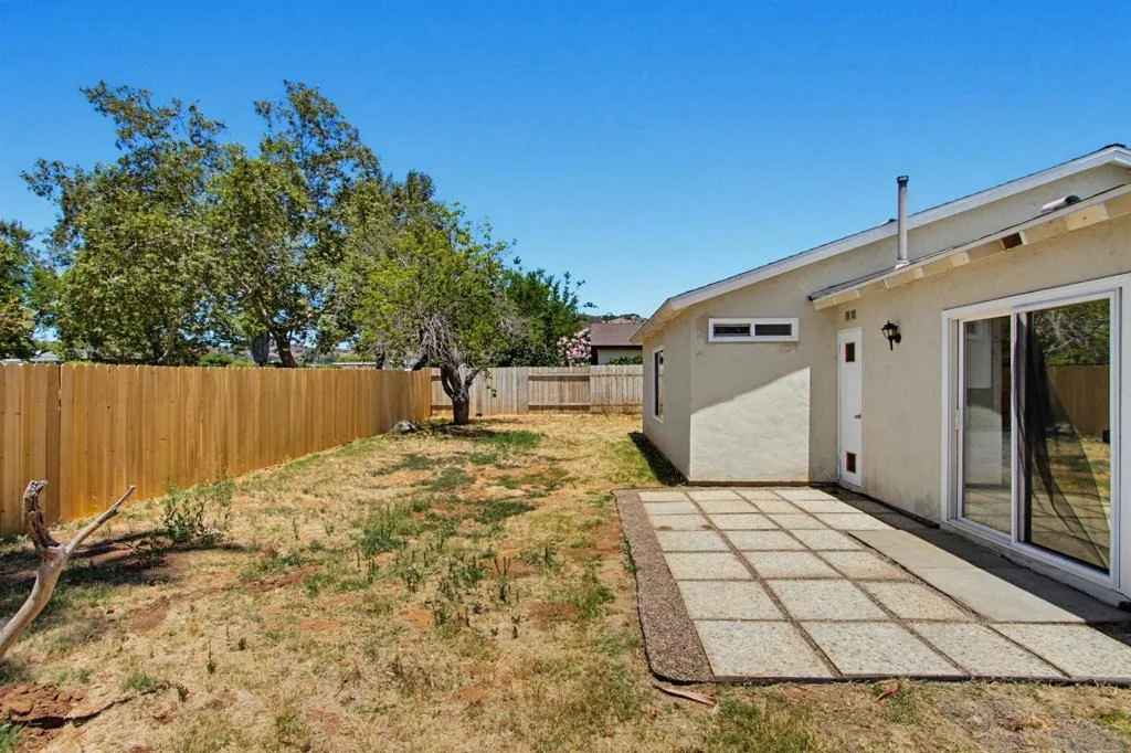 Photo of 1261 Conway Dr