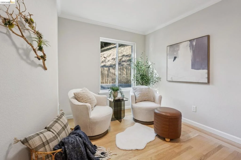 Photo of 1036 Spring Ct