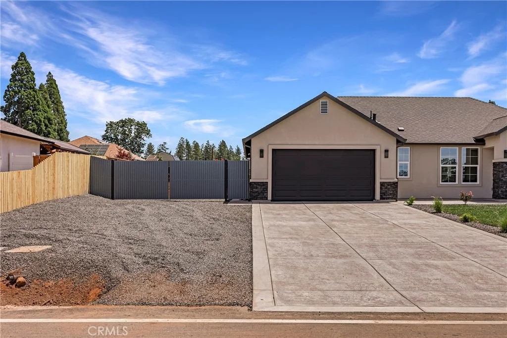 Photo of 5850 Sawmill Road