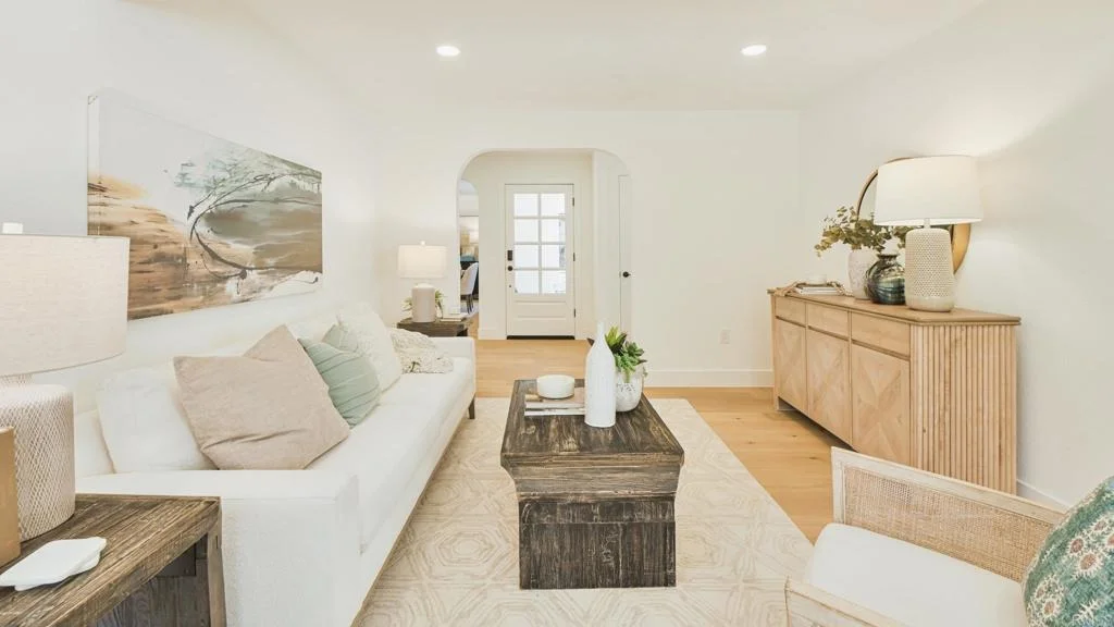 Photo of 2399 Ivy Road