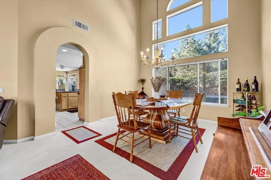 Photo of 6941 E Pinnacle Pointe