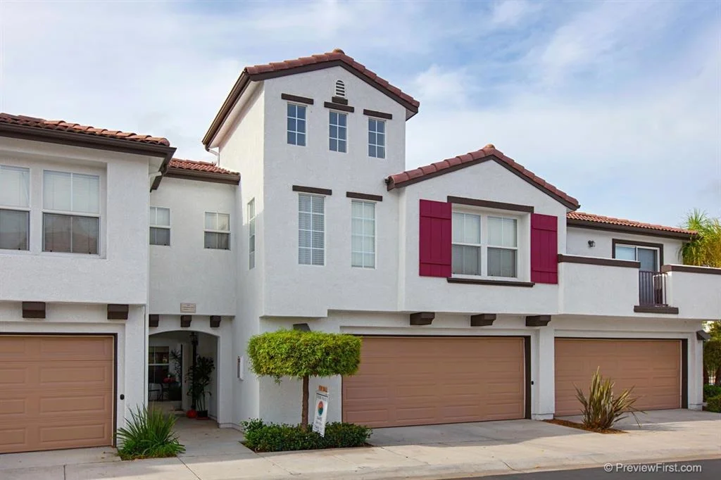 Photo of Unit 5 at 5005 Codorniz Way