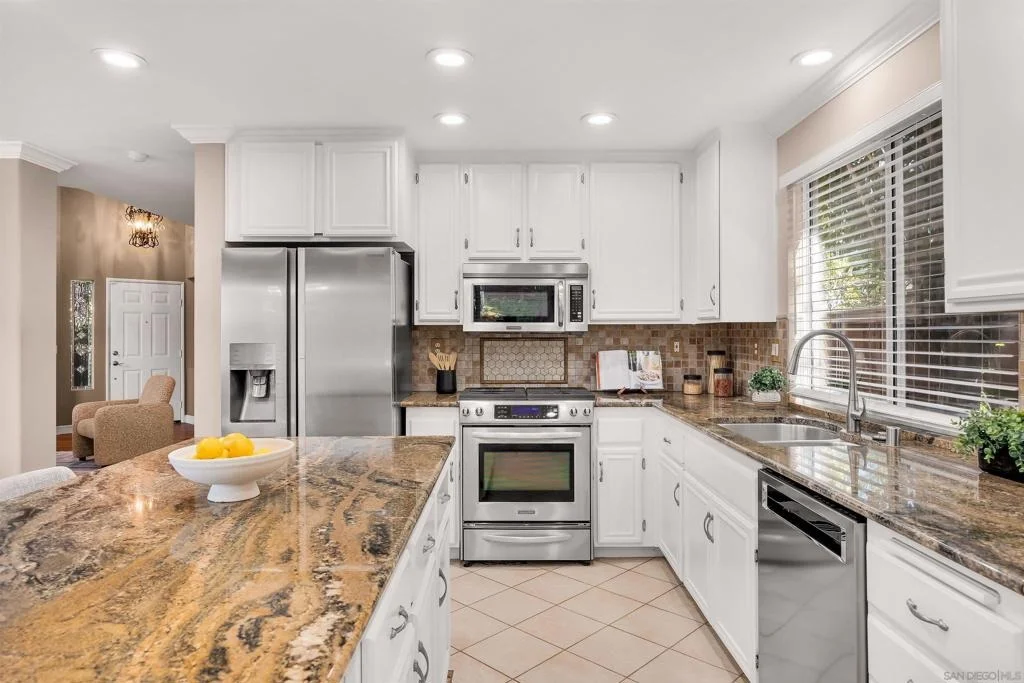 Photo of 1305 CALLE GOYA
