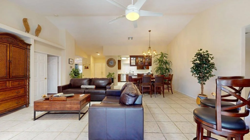 Photo of 43850 Venice Drive