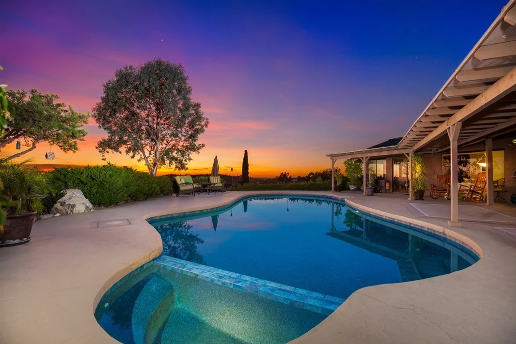 Photo of 4333 MOUNT HELIX HIGHLANDS DR.
