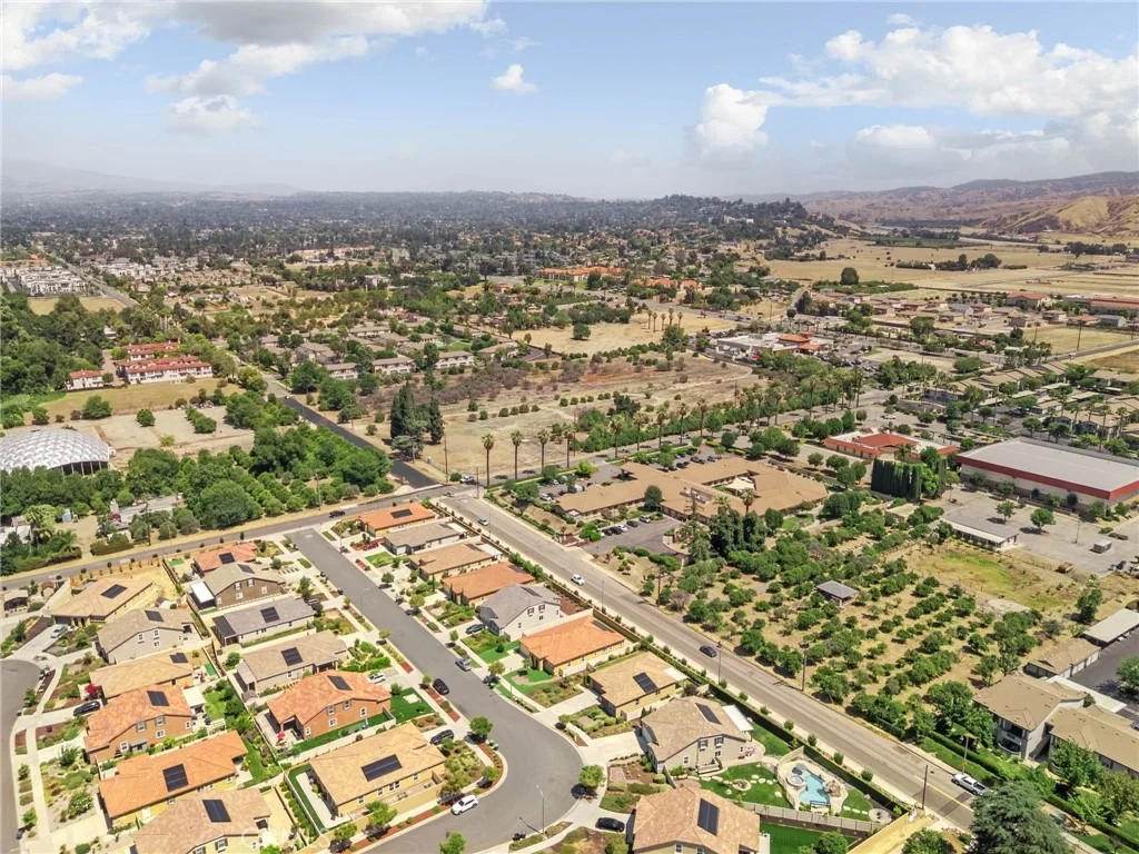 Photo of 26625 Eureka