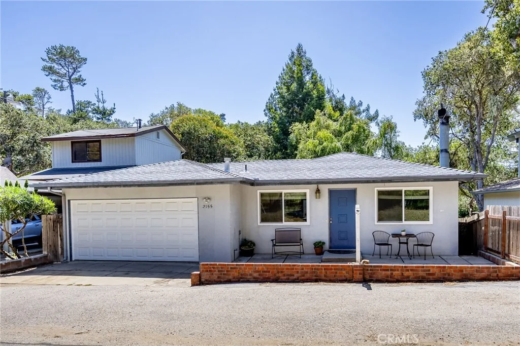 Photo of 2155 Cowper Street