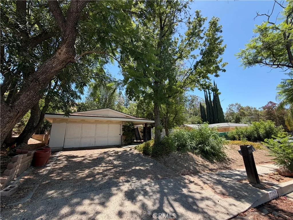 Photo of 7262 Cirrus