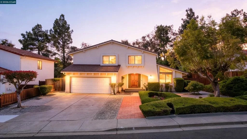 Photo of 121 Violet Rd