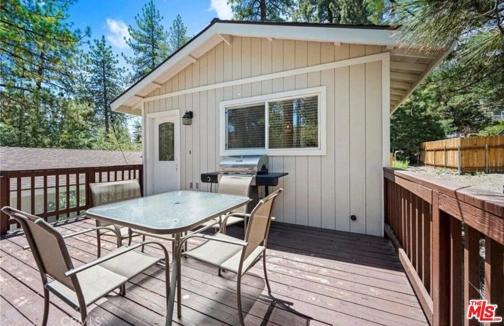 Photo of 1713 Twin Lakes Road