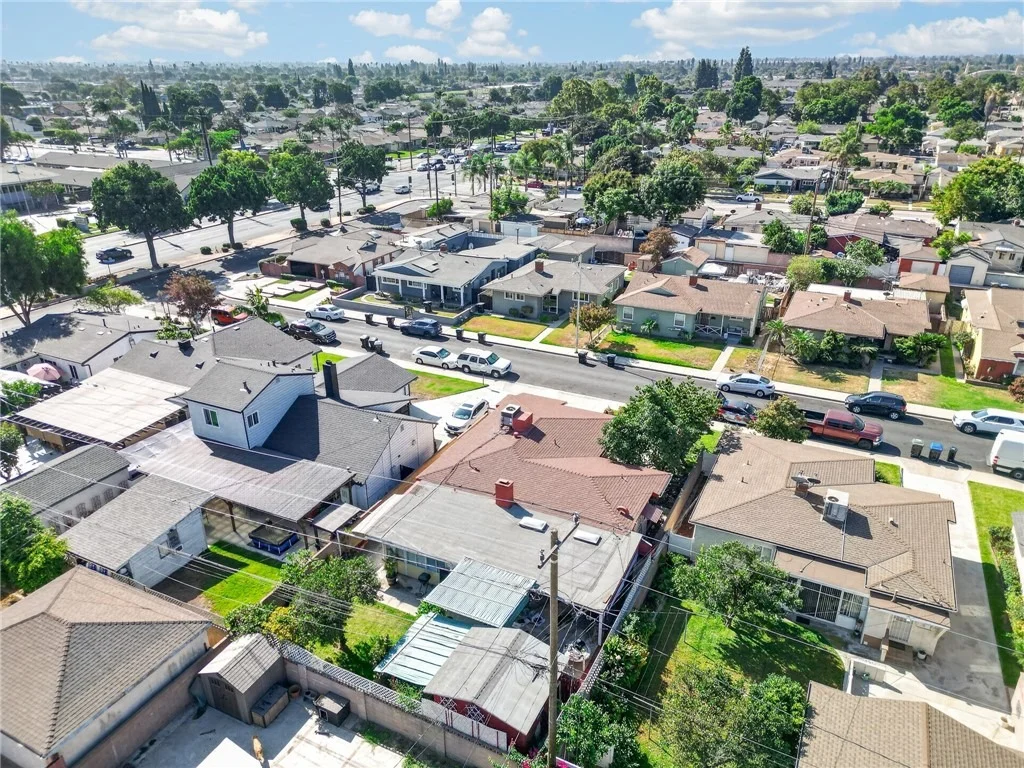 Photo of 10923 Belcher