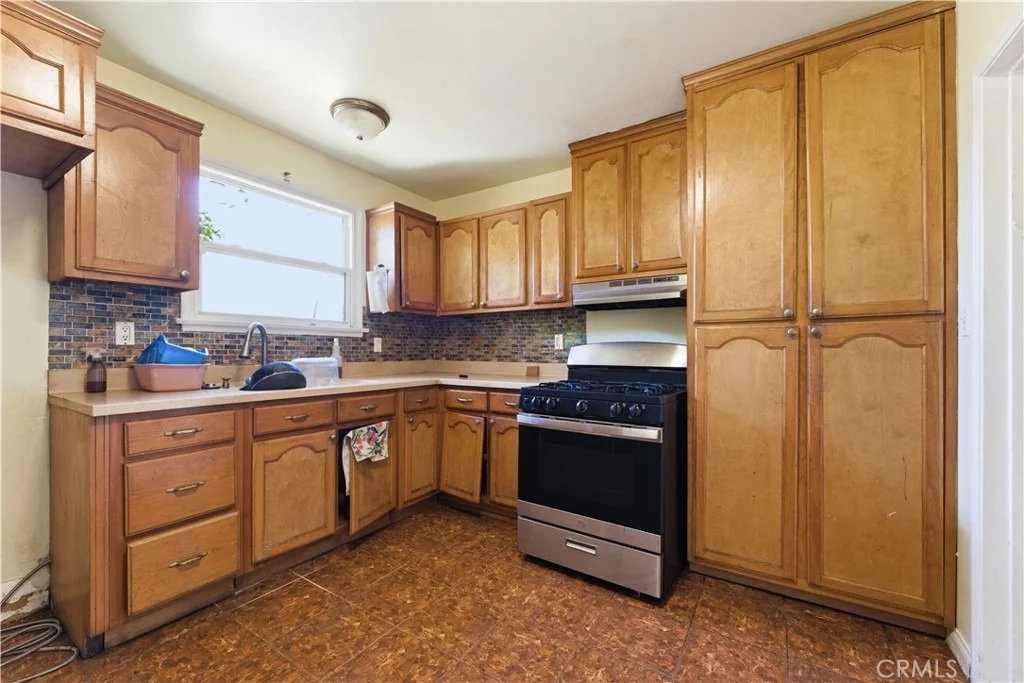 Photo of 13709 Daphne Avenue