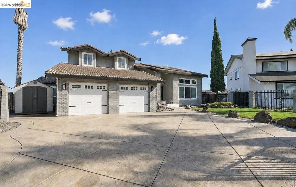 Photo of 4818 Cabrillo Pt
