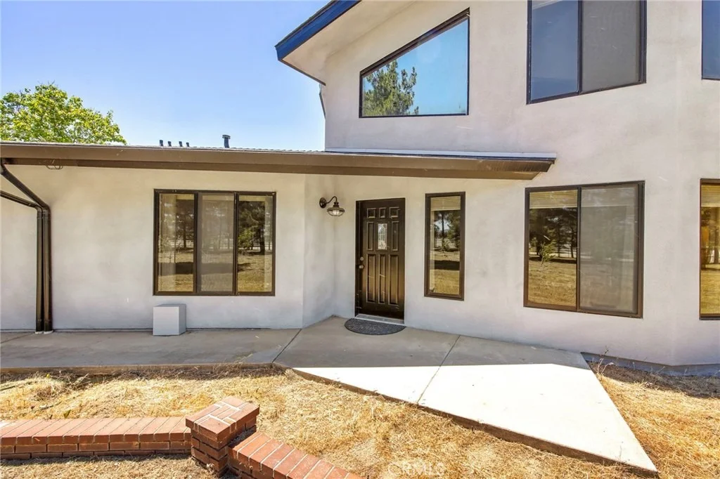 Photo of 49585 Flightline Way