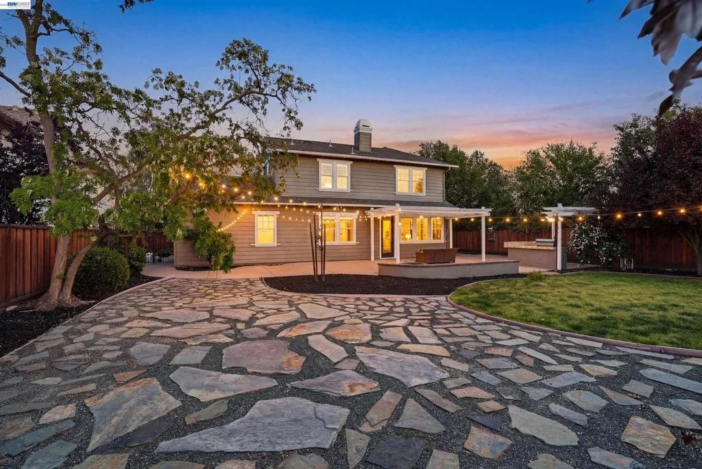 Photo of 2785 Decker Ln