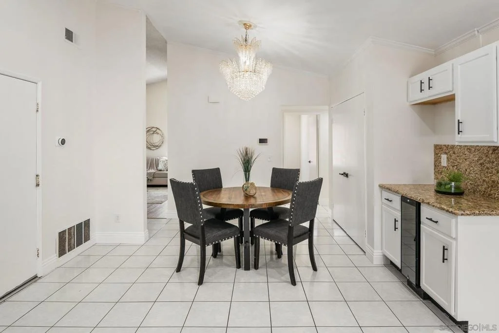 Photo of 1232 Walpen