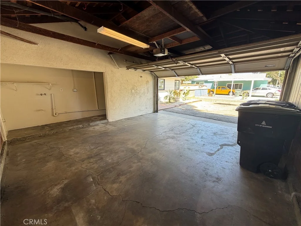 Photo of 8005 Garfield Street