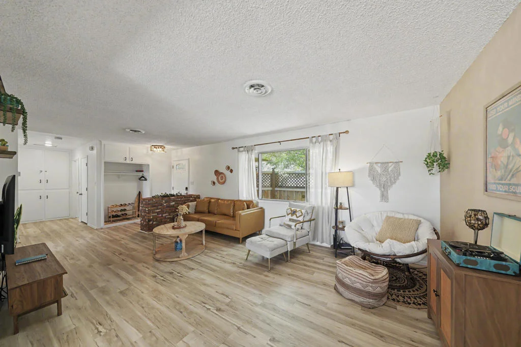 Photo of 7603 Fox Trail