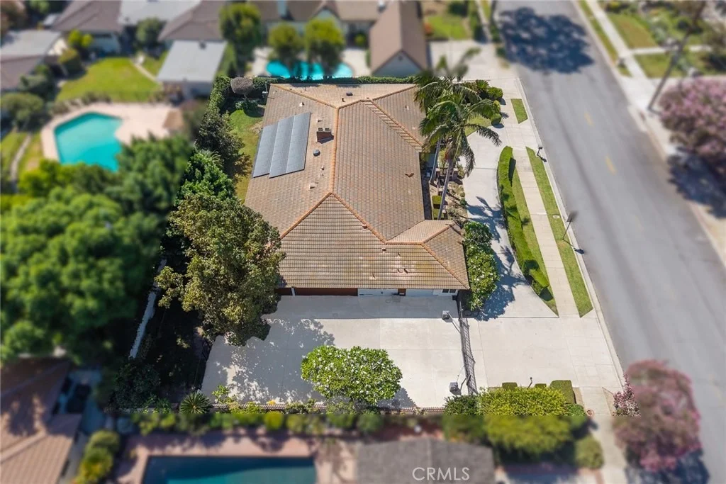 Photo of 2000 Holly Avenue