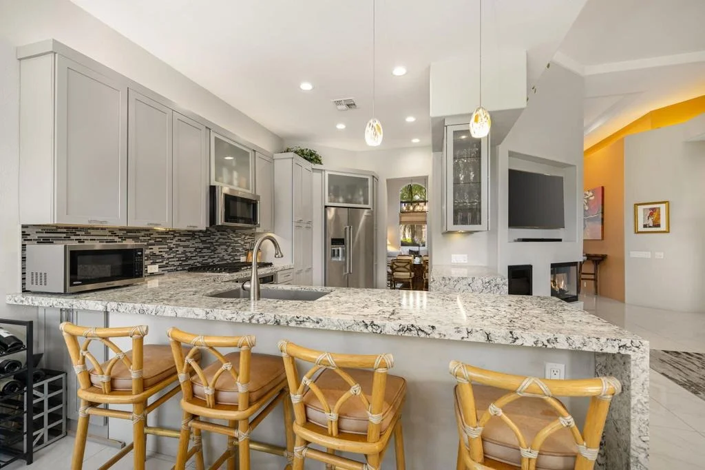 Photo of 78648 Cabrillo Way