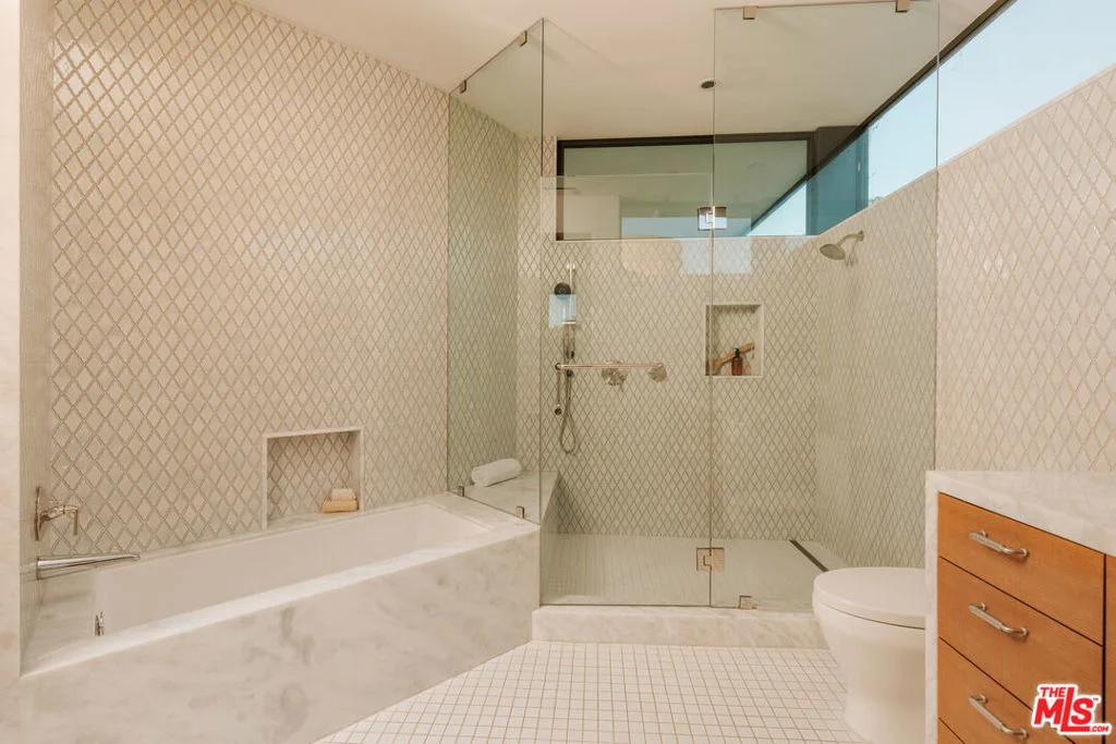 Photo of 709 Walden Drive