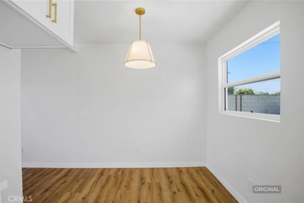 Photo of 168 E Lark Street
