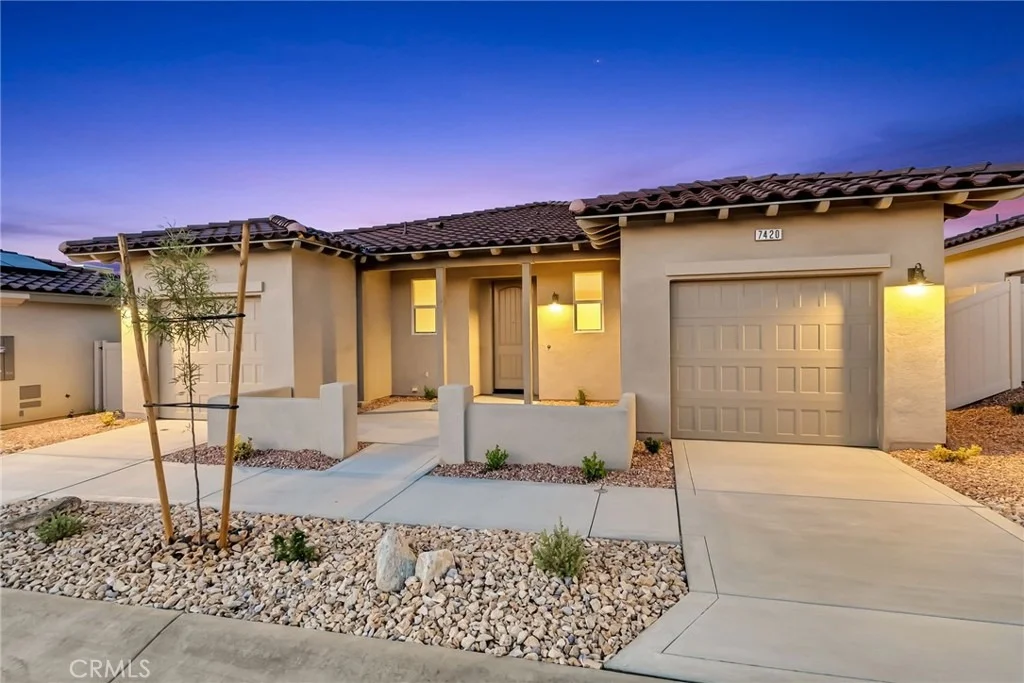 Photo of 7420 Desert Sky Drive