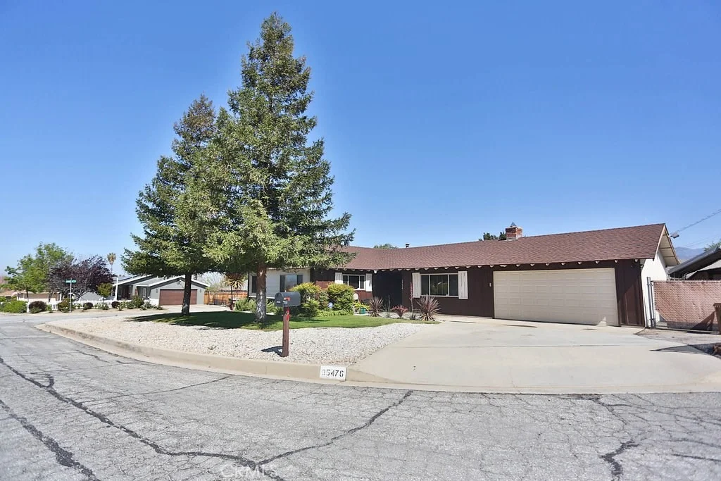Photo of 35476 Cabrini Drive