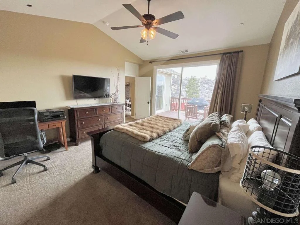 Photo of 231 Maple Ridge Dr