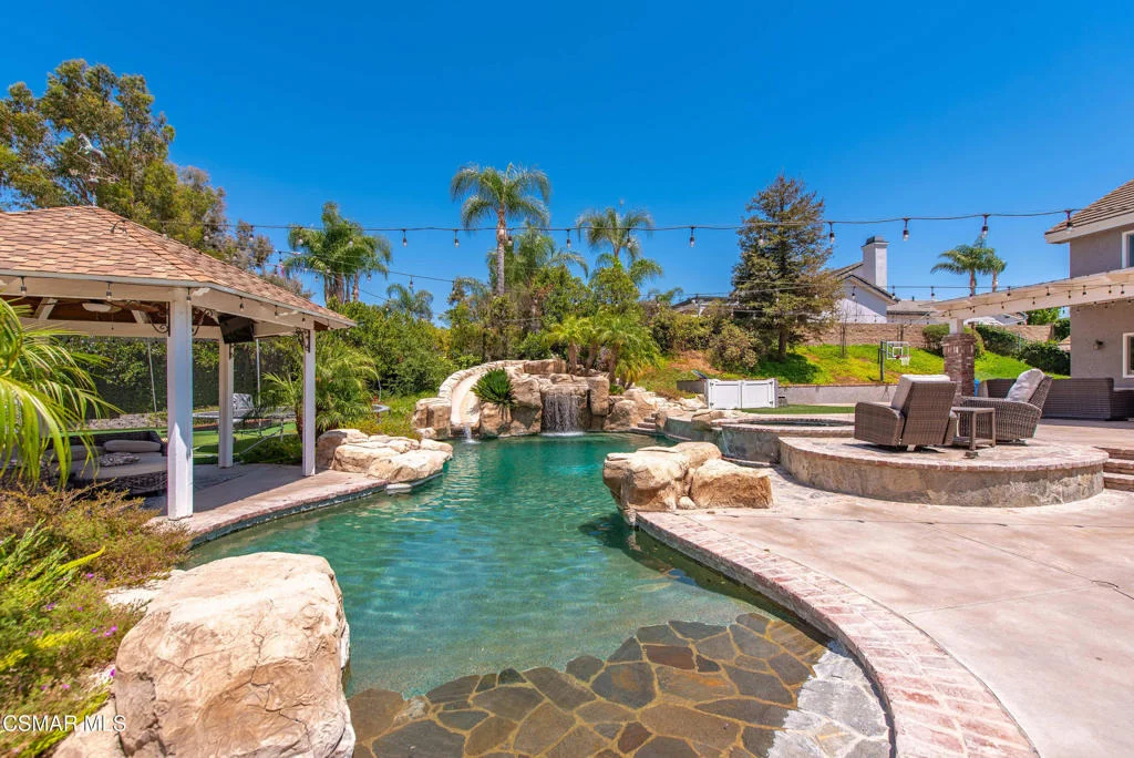 Photo of 453 Highland Road