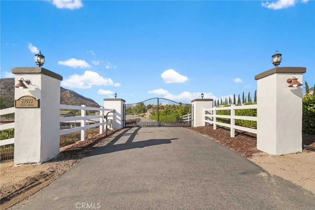 Photo of 39099 Calle Jojoba