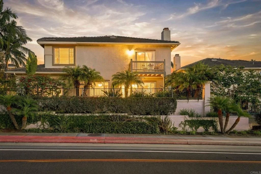 Photo of 626 Compass Court