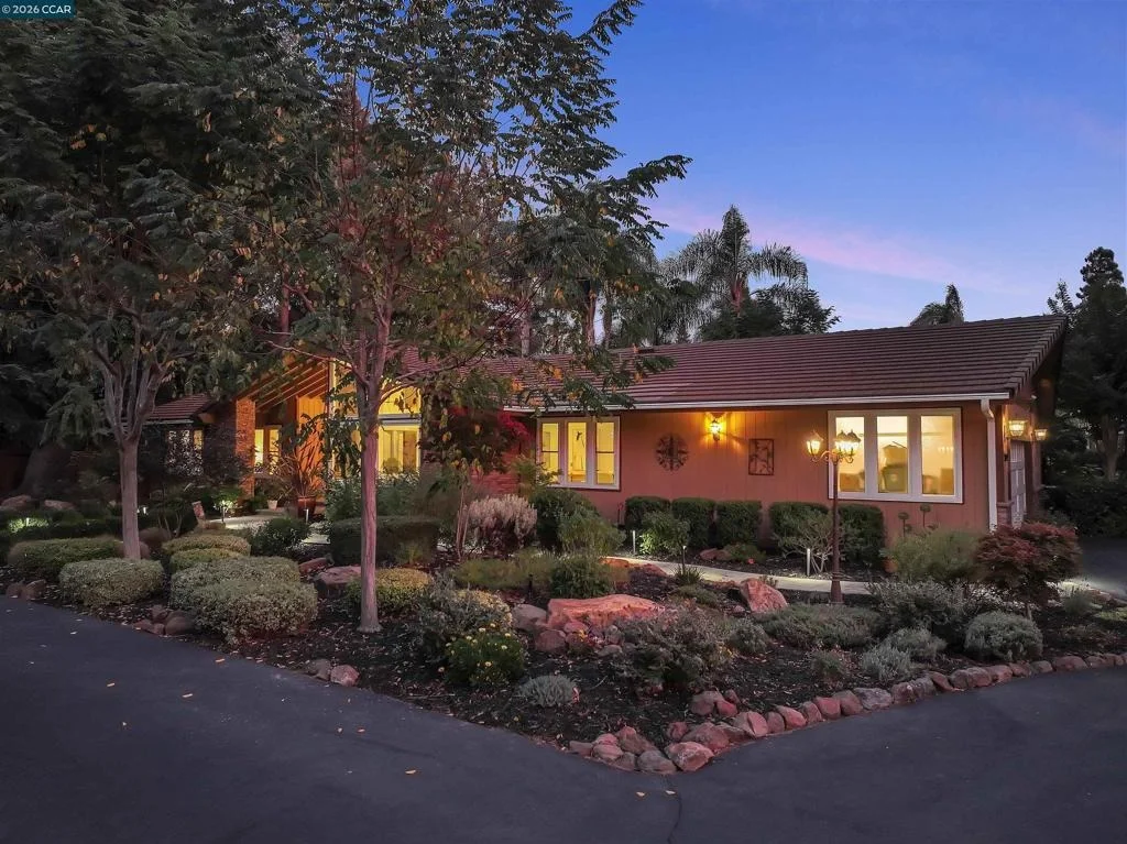 Photo of 5179 Alhambra Valley Rd