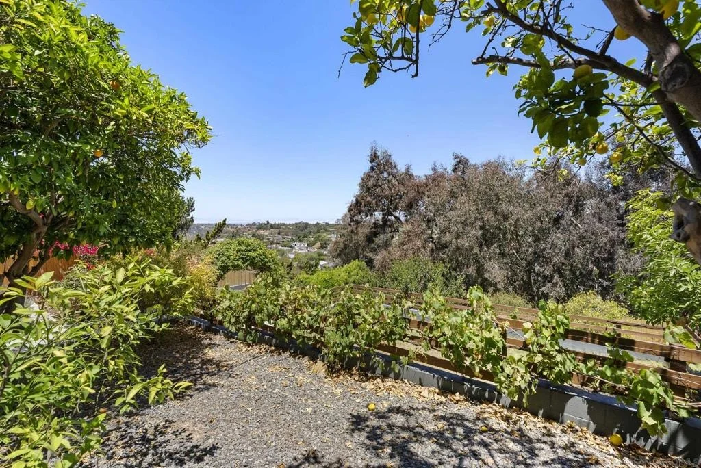 Photo of 5409 Redland Dr.