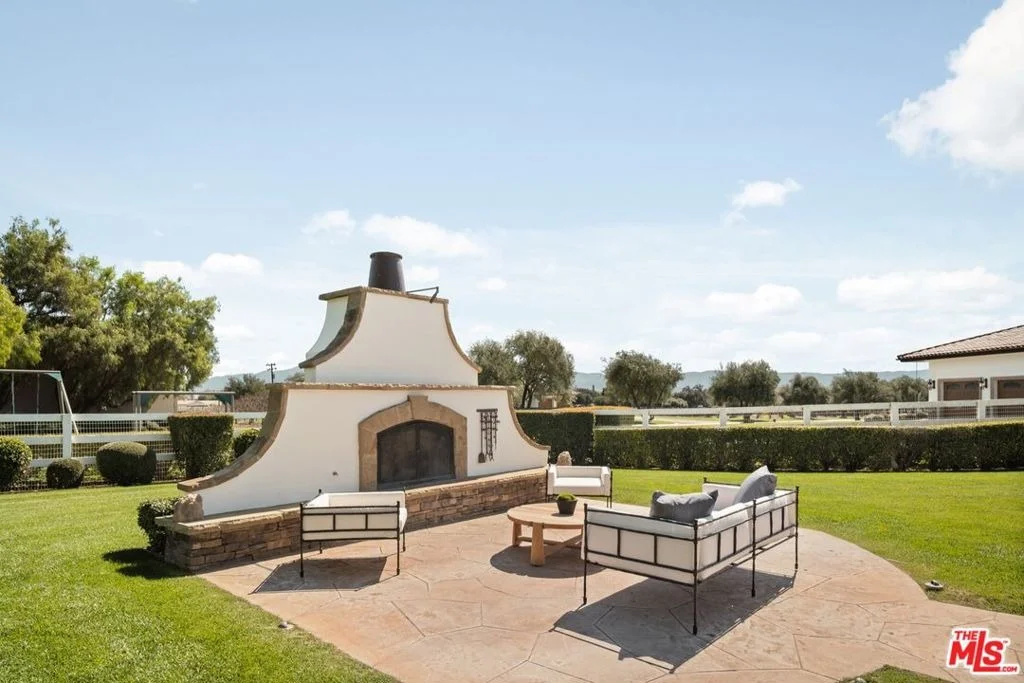 Photo of 2370 N Refugio Road