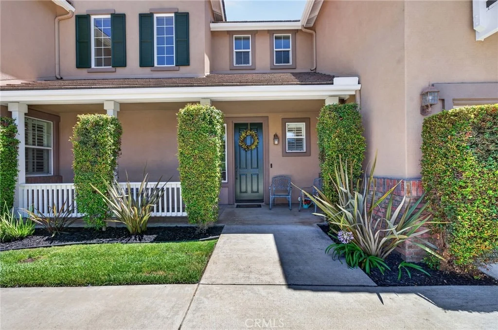 Photo of 2332 Douglaston
