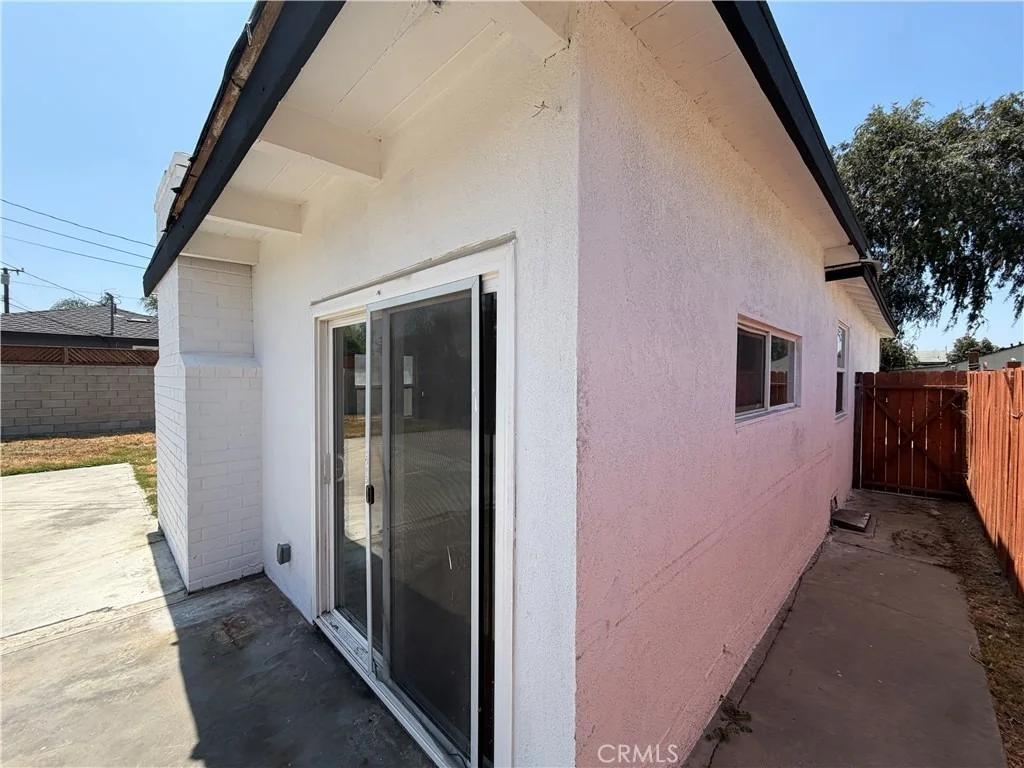 Photo of 9609 Dicky Street