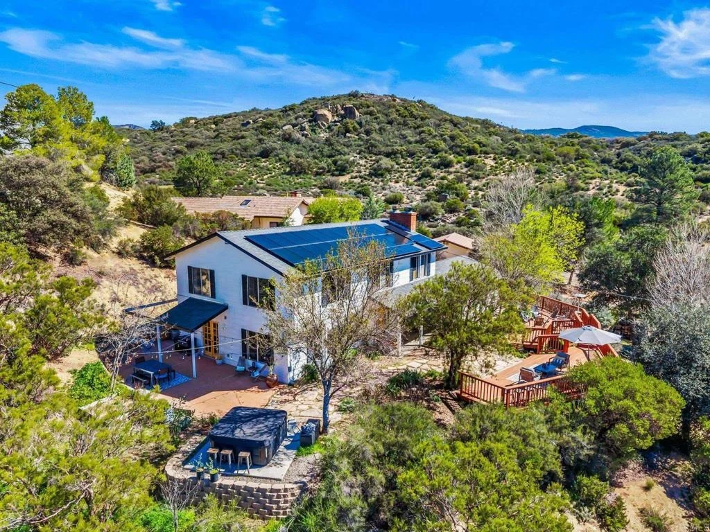 Photo of 8034 Foothill
