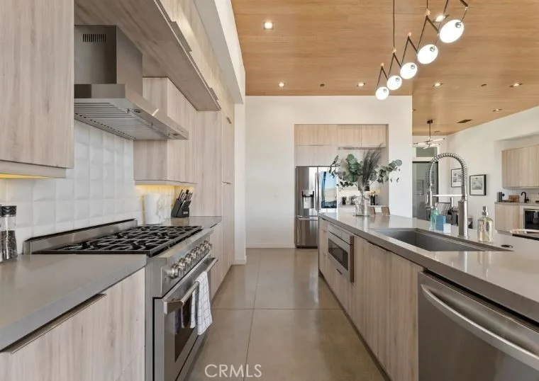 Photo of 8175 Fox Trail