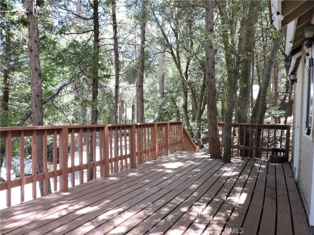 Photo of 657 Knoll